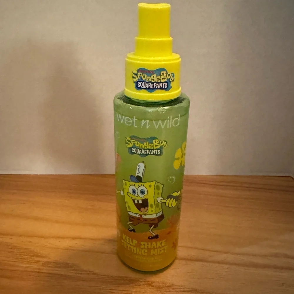 Wet N Wild SpongeBob Kelp Shake Dual Phase Makeup Setting Spray